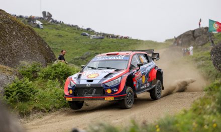 Dani Sordo, en la pelea por volver a subir al podio del Rally de Portugal