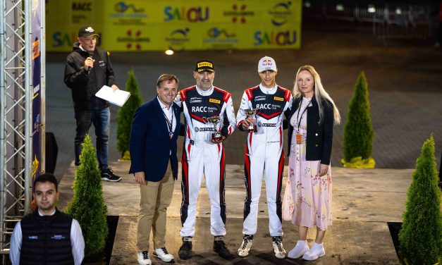 Gil Membrado, en el podio de su primer RallyRACC Catalunya – Costa Daurada