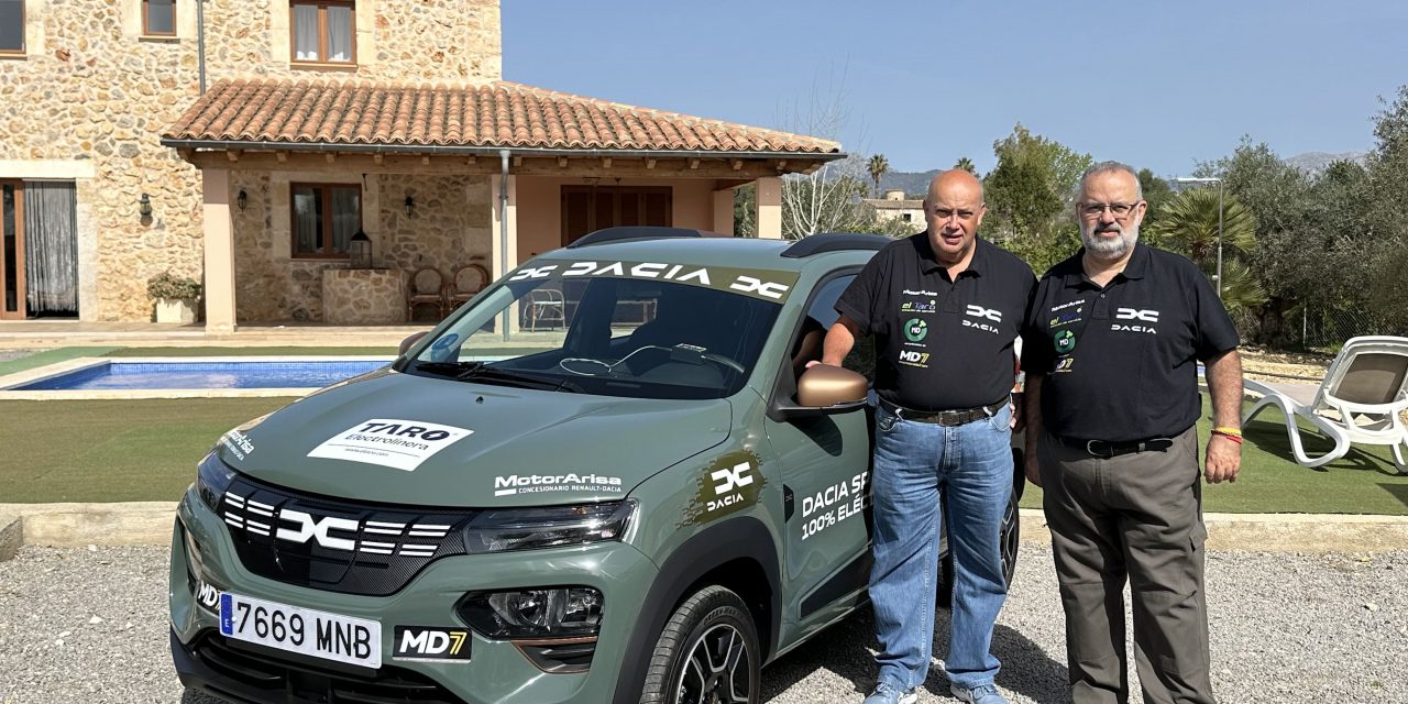 Teo Vega y Juan Carlos de Felipe, en el Eco Rally Villa de Llanes
