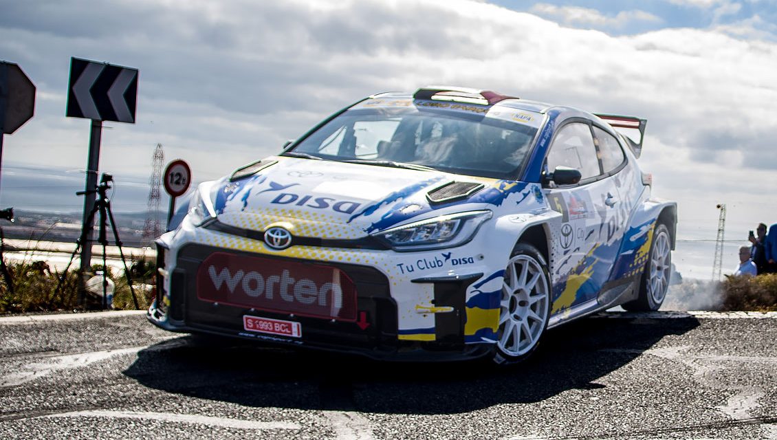 Cruz y Mujica se proclaman ganadores en el Rally Ciudad de Telde