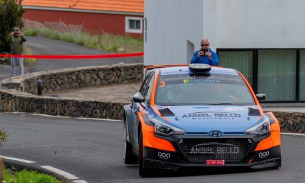 Ángel Bello retoma los mandos de su Hyundai i20 R5 en el II Rallysprint Comarca Sur, Tenerife.