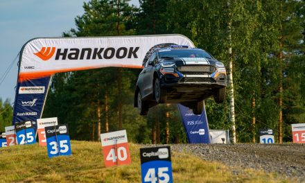 Rogelio Peñate completa el Rally de Finlandia en la zona de puntos de la WRC3 y WRC Júnior