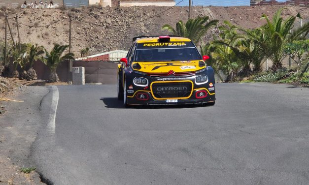 Pedro Javier Afonso y Javier Afonso se coronan vencedores del vigésimo aniversario del Rallye Sprint de Atogo.