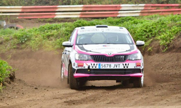 Carolina González y Saúl Hernández, primeros líderes de la Copa Wild Racing 2026