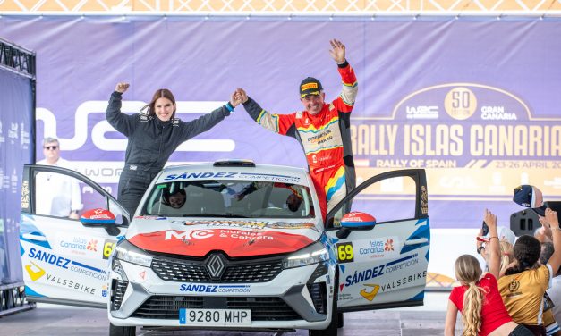 Pedro Peñate y Fátima Toledo consiguen la victoria de categoría en su debut en el Mundial de Rallyes