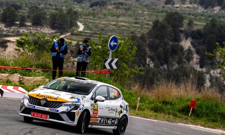 Segunda asalto de Jesús Pérez y Aythami Díaz a la Clio Trophy Spain