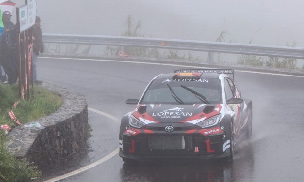 El Toyota GR Yaris Rally2 de Luis Monzón y José Carlos Déniz, con el número uno en el 42 Rally Villa de Santa Brígida