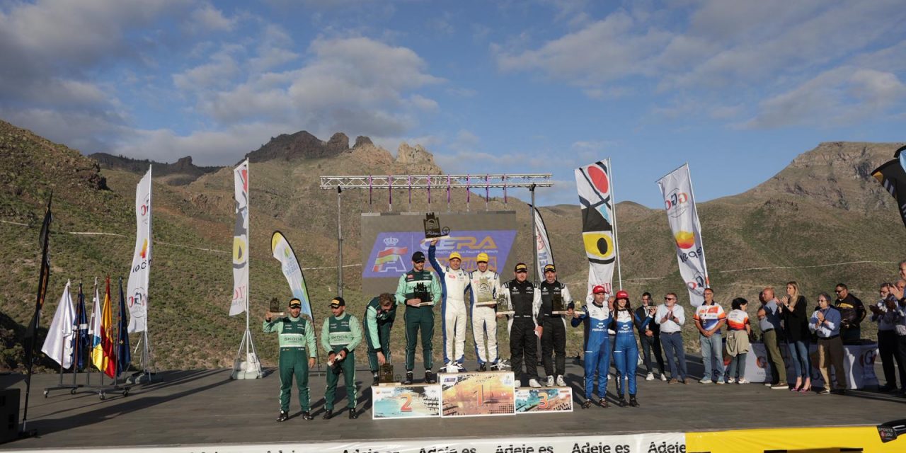 Enrique Cruz y Yeray Mujca, brillantes vencedores del 35º Rallye Internacional Villa de Adeje Tenerife Trofeo Cicar
