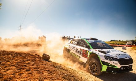 ‘Cohete’ Suárez vuelve a triunfar con Škoda en los tramos de Utiel