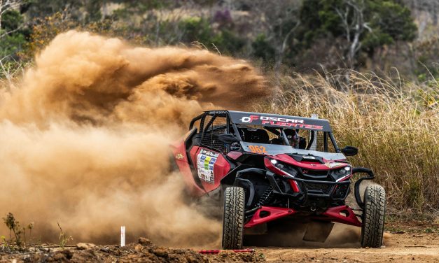 Óscar Fuertes Jr. triunfa por primera vez como piloto de rallyes con 14 años