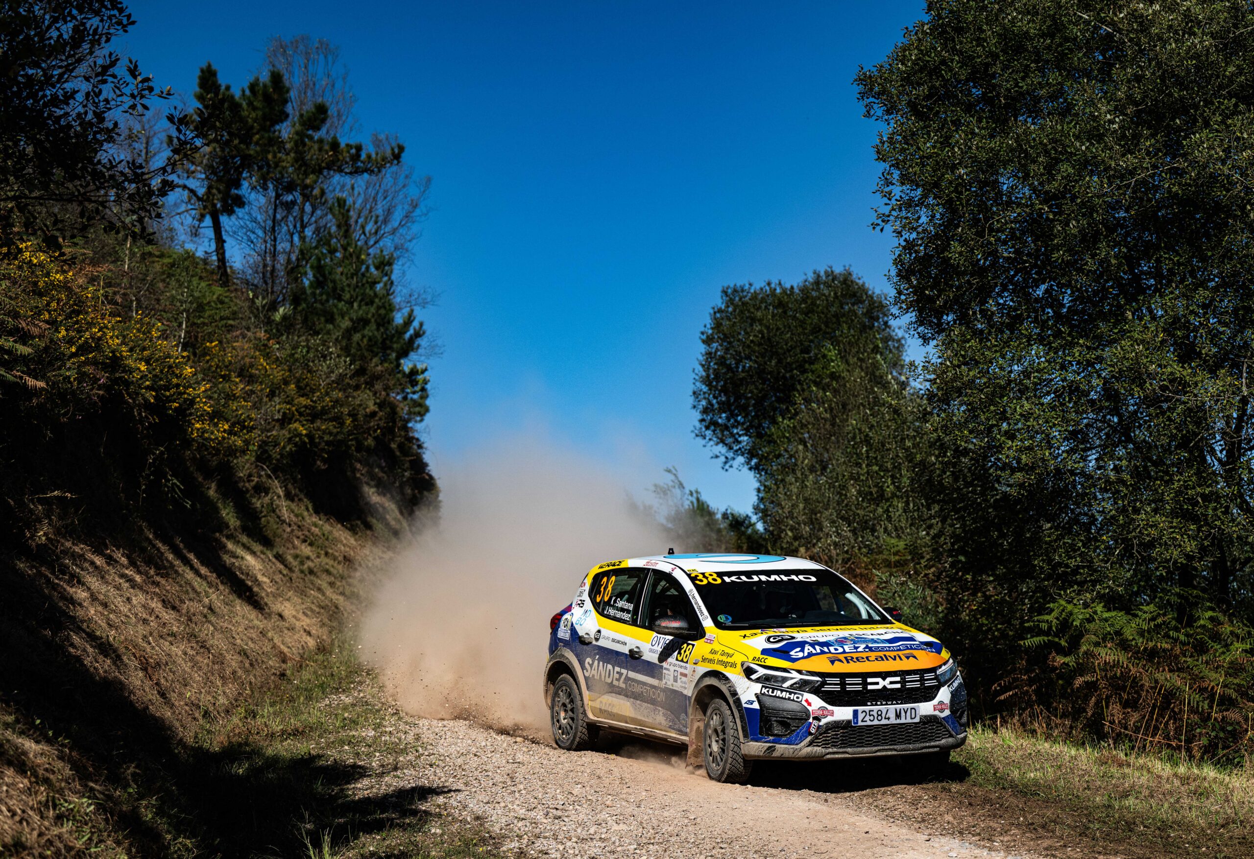 El Rally Ciudad de Granada pone el broche nacional a Kilian Santana y Jonathan Hernández